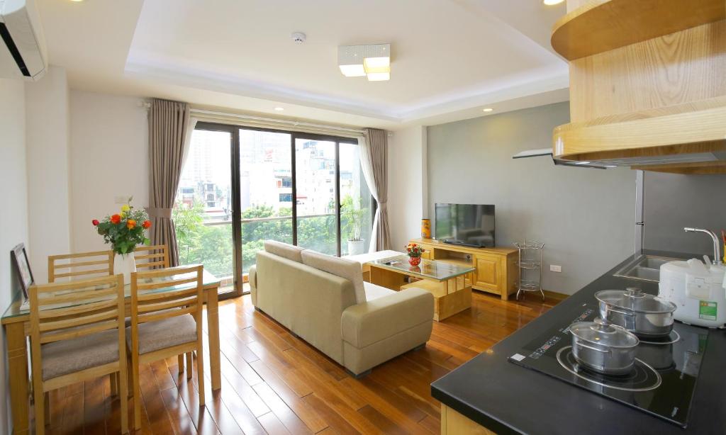 Apartment in Truc Bach, Thanh Nien street near Old Quarter – Hanoi