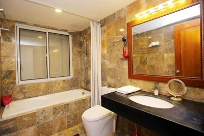 Apartment in Truc Bach, Thanh Nien street near Old Quarter – Photos 7